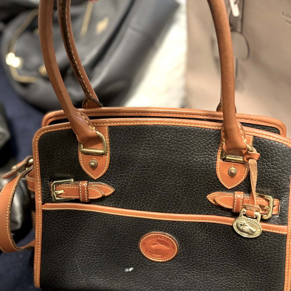 Vintage Dooney & Bourke bag